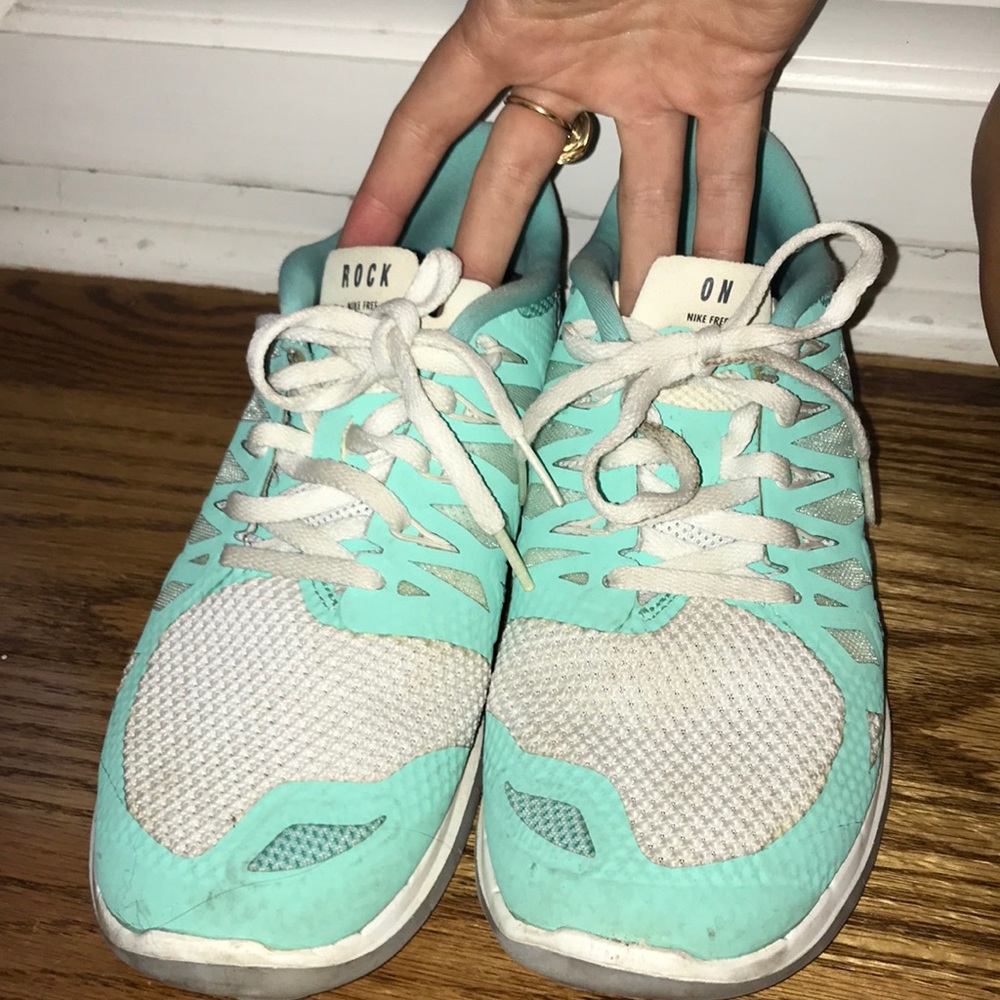 NikeIDs •Rock On•